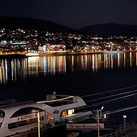 Sturm アパート リューデスハイム・アム・ライン